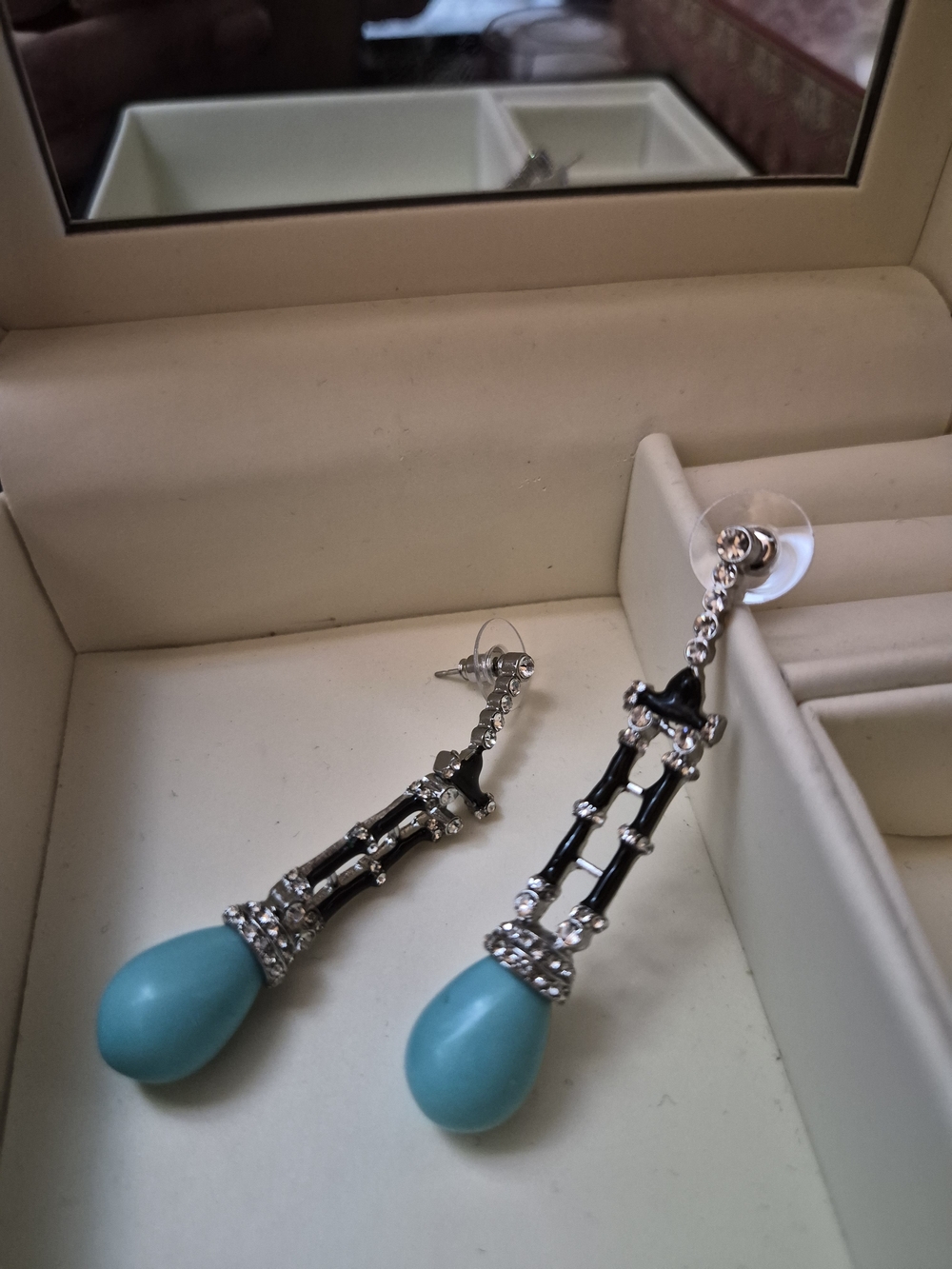 Turquoise Teardrop Dangle Earrings with Silver & Black Accents
